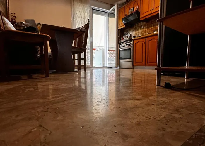 50 μέτρα από τον μύλο των ξωτικών Apartman Tríkala