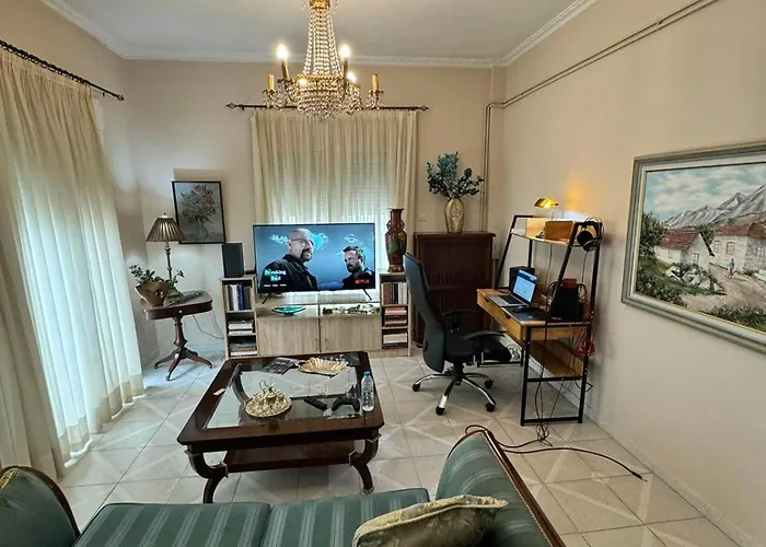 50 μέτρα από τον μύλο των ξωτικών Apartman Tríkala